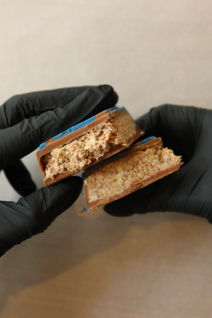 Baby OREO® Cookie n' Knafeh Bar